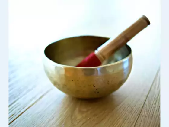 Thần chú và chữa bệnh bằng âm thanh